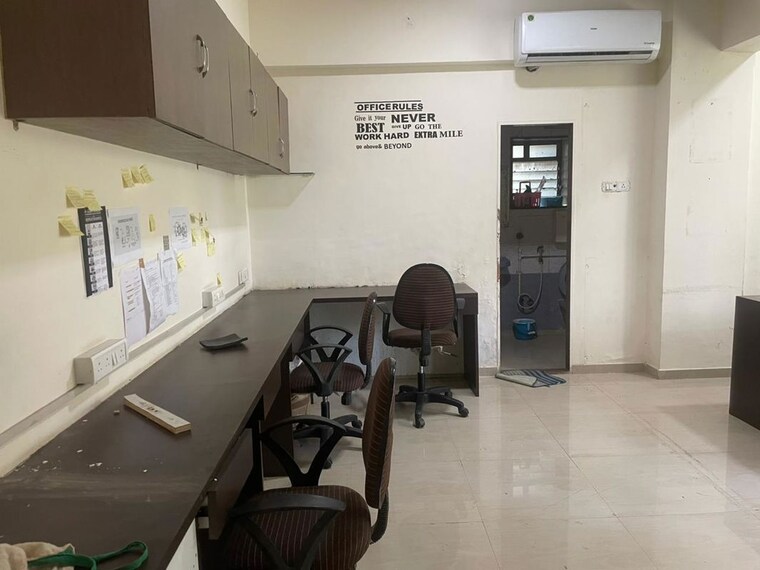 Team Area, knox-plaza Commercial Office Space 280 Sq.Ft. In Malad West Mumbai 10687479