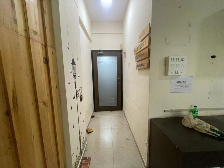 Other, knox-plaza Commercial Office Space 280 Sq.Ft. In Malad West Mumbai 10687479