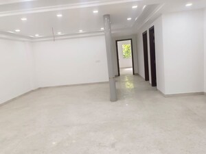 4 BHK Builder Floor For Sale in Pitampura