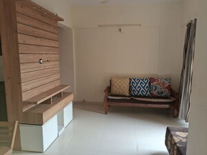 2 BHK Apartment For Rent in Nyati Evita, Dhanori