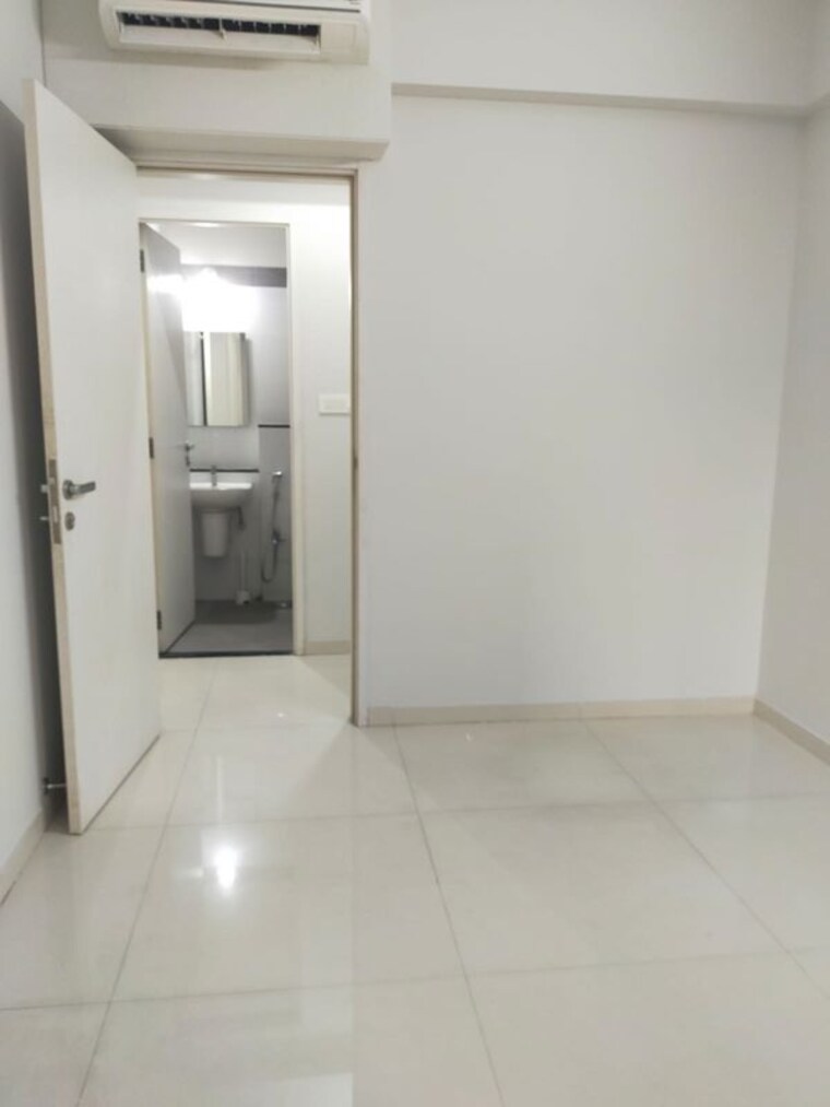 Room, rustomjee-urbania-astraea 2 Bedroom 815 Sq.Ft. Apartment In Majiwada Thane 10687485