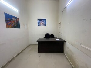  Office Space For Rent in Rustomjee Eaze Zone Mall, Malad West