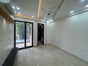 3 BHK Builder Floor For Rent in Sector 23
