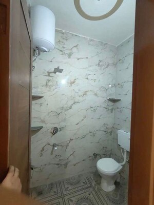 Bathroom in 2 BHK Builder Floor at Sector 66 – for Rent