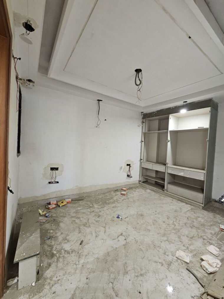 Kitchen, hari nagar 3 Bedroom 130 Sq.Yd. Builder Floor In Hari Nagar Delhi 10687193