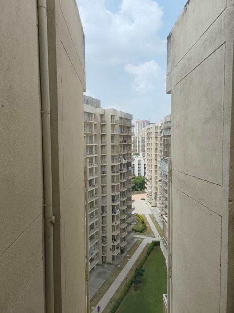 undefined, bedarwals-sixty-three-golf-drive 2 Bedroom 1000 Sq.Ft. Apartment In Sector 63 Gurgaon 10687522