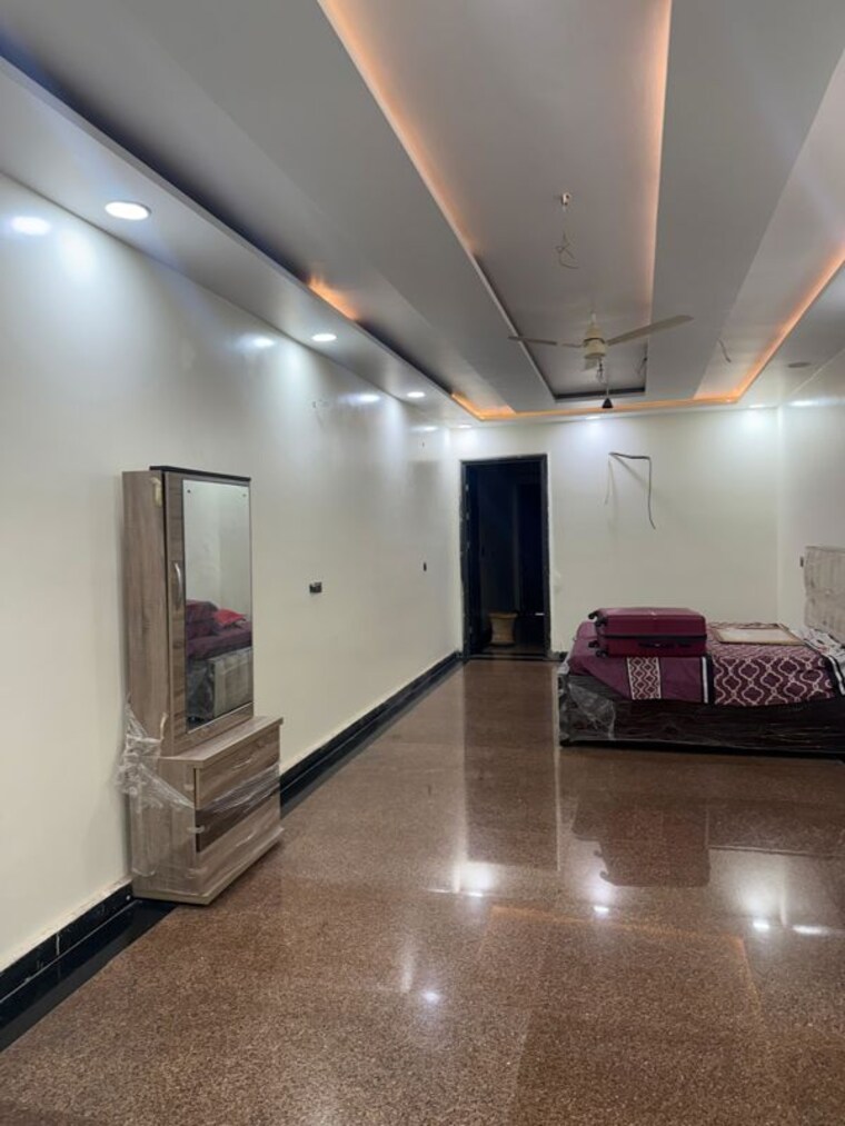 Living Room, royal-apartments 4 Bedroom 2600 Sq.Ft. Apartment In Sigma Iv Greater Noida Greater Noida 10687533