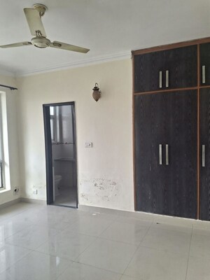 3 BHK Builder Floor For Rent in Sector 22