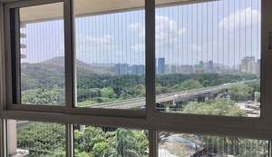 Room in 2 BHK Apartment at Sheth Avante, Kanjurmarg West – for Rent