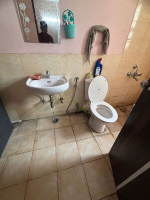 Bathroom in 3.5 BHK Apartment at Jaypee Greens Kosmos, Sector 134 – for Sale