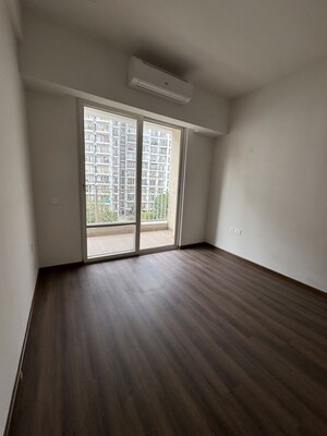 Room in 4 BHK Builder Floor at Adani Samsara, Sector 60 – for Sale