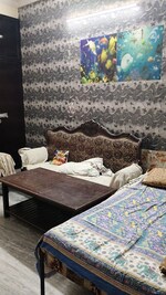 1 BHK +  125 Sq.Ft. Builder Floor in Spring Field