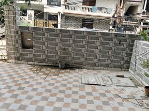 Balcony in 1 BHK Builder Floor at Spring Field, Sector 31 – for Rent