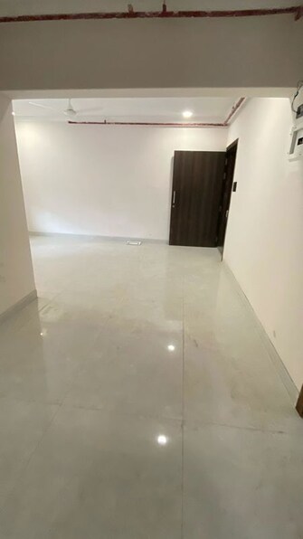2 BHK Apartment For Sale in Rishabraj Blue Lotus in Khar West, Mumbai