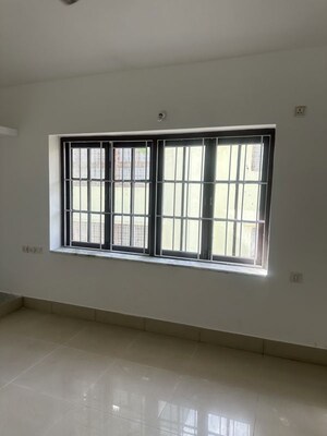 Room in 4 BHK Independent House at Kokapet – for Rent
