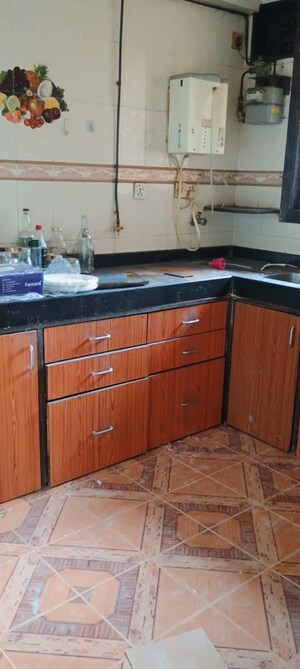 Furnished Amenities in 3 BHK Apartment at Hiranandani Gardens Valencia, Powai – for Rent