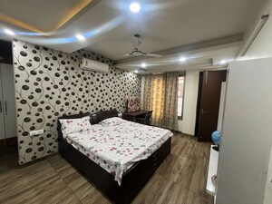 3 BHK Builder Floor For Rent in Sector 21