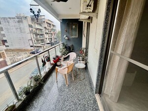 Balcony in 3 BHK Builder Floor at Sector 21 – for Rent