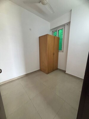 Room in 2 BHK Apartment at Arihant Arden, Sector 1 Greater Noida – for Sale