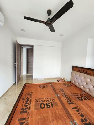 Furnished Amenities in 2 BHK Apartment at Srishti Harmony 3 Phase 1, Andheri East – for Rent