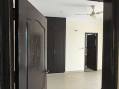 3 BHK +Builder Floor For Rent in Sector 23