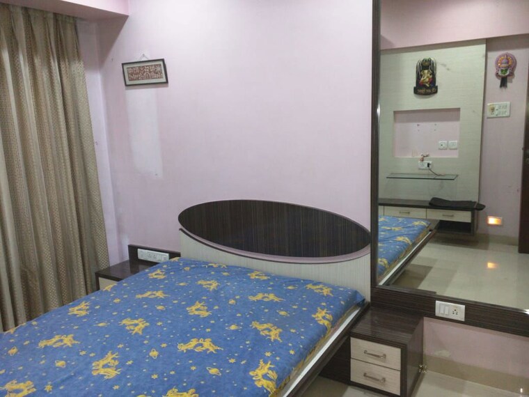 Bathroom, satellite-tower 3 Bedroom 1850 Sq.Ft. Apartment In Goregaon East Mumbai 10687587