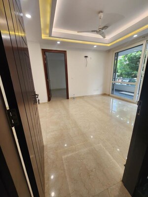 Kitchen in 3 BHK Builder Floor at Sector 23 – for Rent