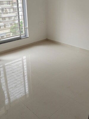 Room in 3 BHK Apartment at Goel Ganga Altus, Kharadi – for Rent
