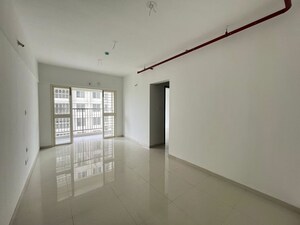 Room in 3 BHK Apartment at Goel Ganga Altus, Kharadi – for Rent