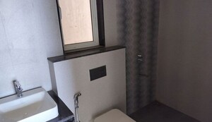 Furnished Amenities in 2 BHK Apartment at Sheth Avante, Kanjurmarg West – for Rent