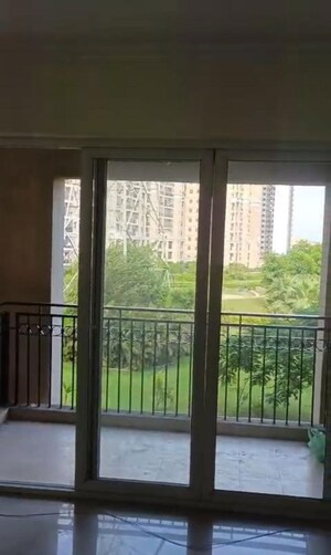 Room in 3 BHK Apartment at ATS Golf Meadows, Central Derabassi – for Rent