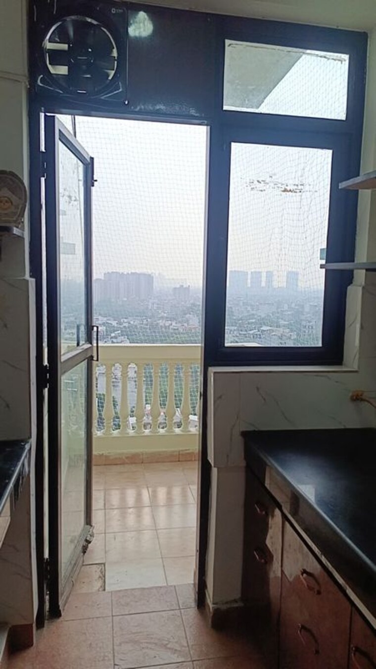 Kitchen, palam vihar 3 Bedroom 250 Sq.Yd. Builder Floor In Palam Vihar Gurgaon 10687653