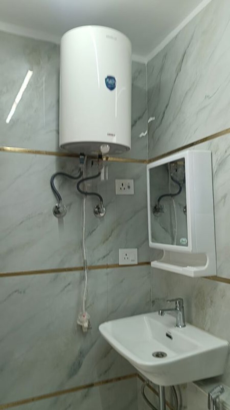 Kitchen, palam vihar 3 Bedroom 250 Sq.Yd. Builder Floor In Palam Vihar Gurgaon 10687653