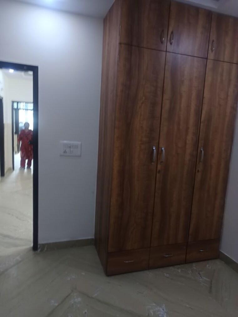 Room, rohini sector 11 3 Bedroom 1500 Sq.Ft. Builder Floor In Rohini Sector 11 Delhi 10687658