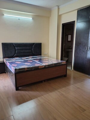 Bedroom in 3.5 BHK Apartment at Aims Golf City, Sector 75 – for Rent