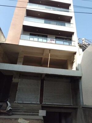  Shop For Rent in Sukhdeo Nagar