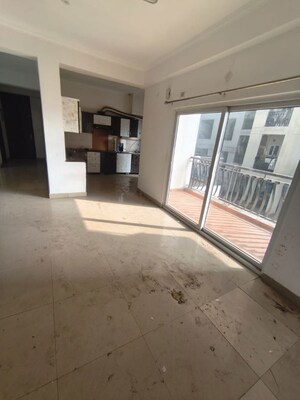 Parking in 3.5 BHK Apartment at Aims Golf City, Sector 75 – for Rent