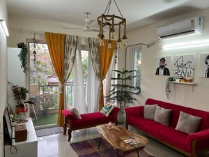 2.5 BHK Apartment For Rent in Emaar MGF Emerald Hills, Sector 65