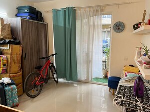 Bedroom in 2.5 BHK Apartment at Emaar MGF Emerald Hills, Sector 65 – for Rent