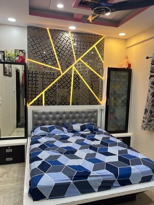 Room in 3 BHK Apartment at Naidu Layout – for Sale