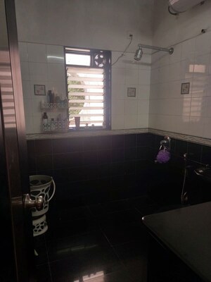 Washroom in 3 BHK Apartment at Kumar Presidency, Koregaon Park – for Rent