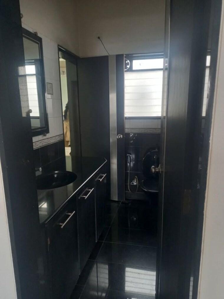 Kitchen, kumar-presidency 3 Bedroom 1500 Sq.Ft. Apartment In Koregaon Park Pune 10687648