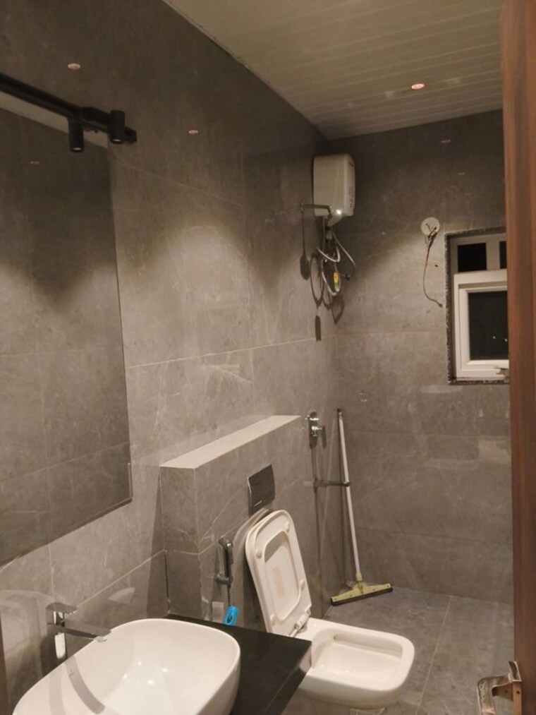 Bathroom, anjuna 3 Bedroom 1500 Sq.Ft. Apartment In Anjuna Goa 10687733