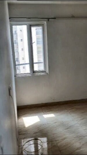 2 BHK Apartment For Sale in Gaur Yamuna City 16th Park View, Gaur Yamuna City