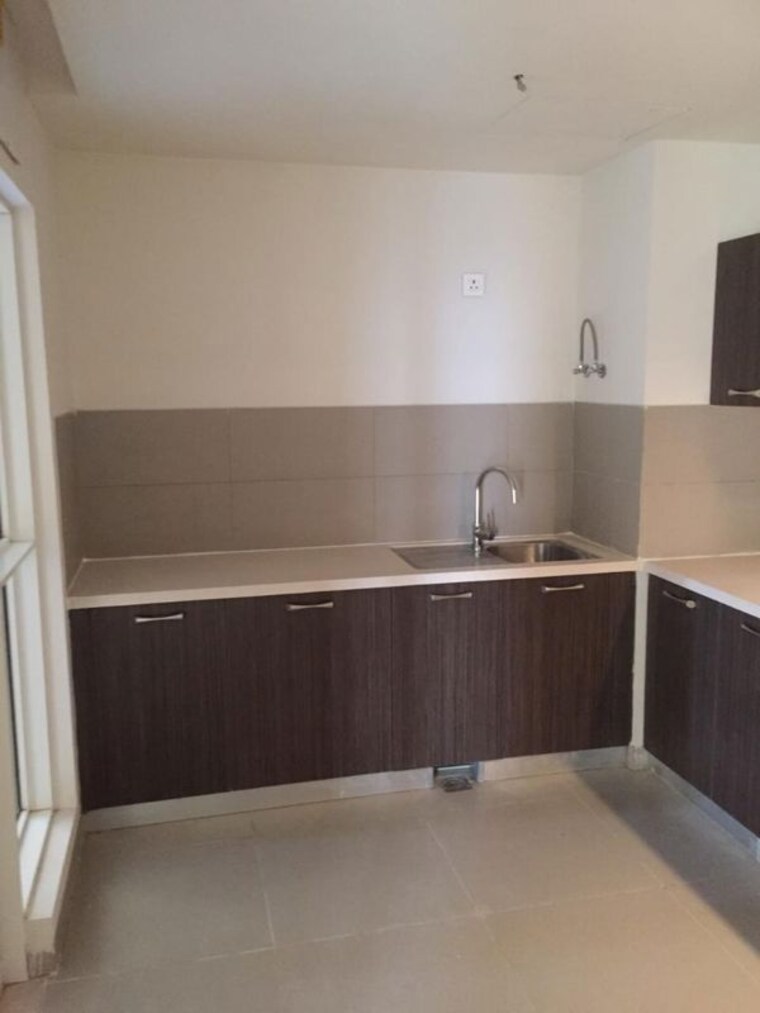 Kitchen, ireo-the-corridors 3.5 Bedroom 1927 Sq.Ft. Apartment In Sector 67a Gurgaon 10687775