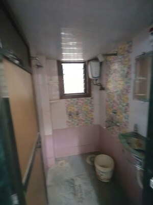 Bathroom in 1 BHK Apartment at Ambernath East – for Rent