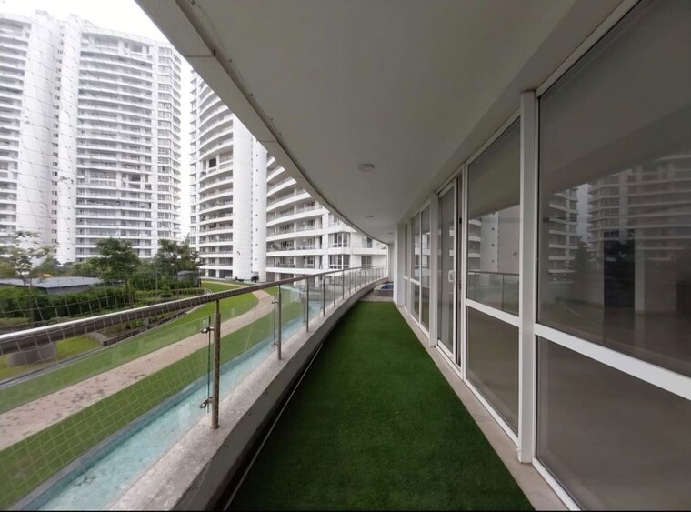 Balcony, krrish-provence-estate 4 Bedroom 5800 Sq.Ft. Apartment In Gurgaon Faridabad Road Gurgaon 10687805