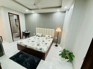 Bedroom in 4 BHK Apartment at DLF Westend Heights, Sector 53 – for Rent