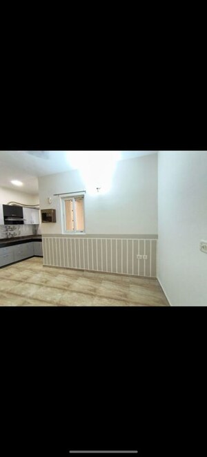 Bedroom in 2 BHK Apartment at Signature Global City 81, Sector 81 – for Rent