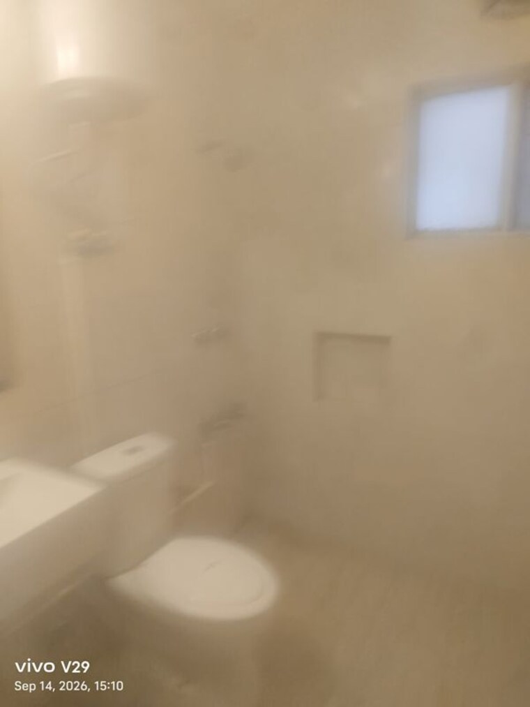 Bathroom, unitech-heritage-city 2 Bedroom 1250 Sq.Ft. Apartment In Sector 25 Gurgaon 10687844